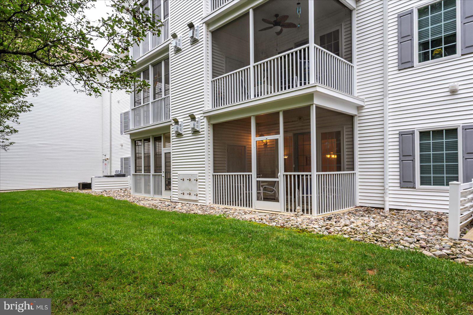 CEDAR BAY - Residential