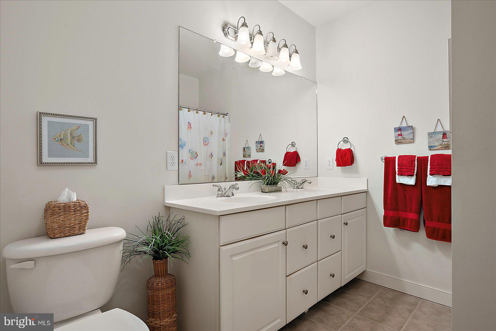 CEDAR BAY - Residential