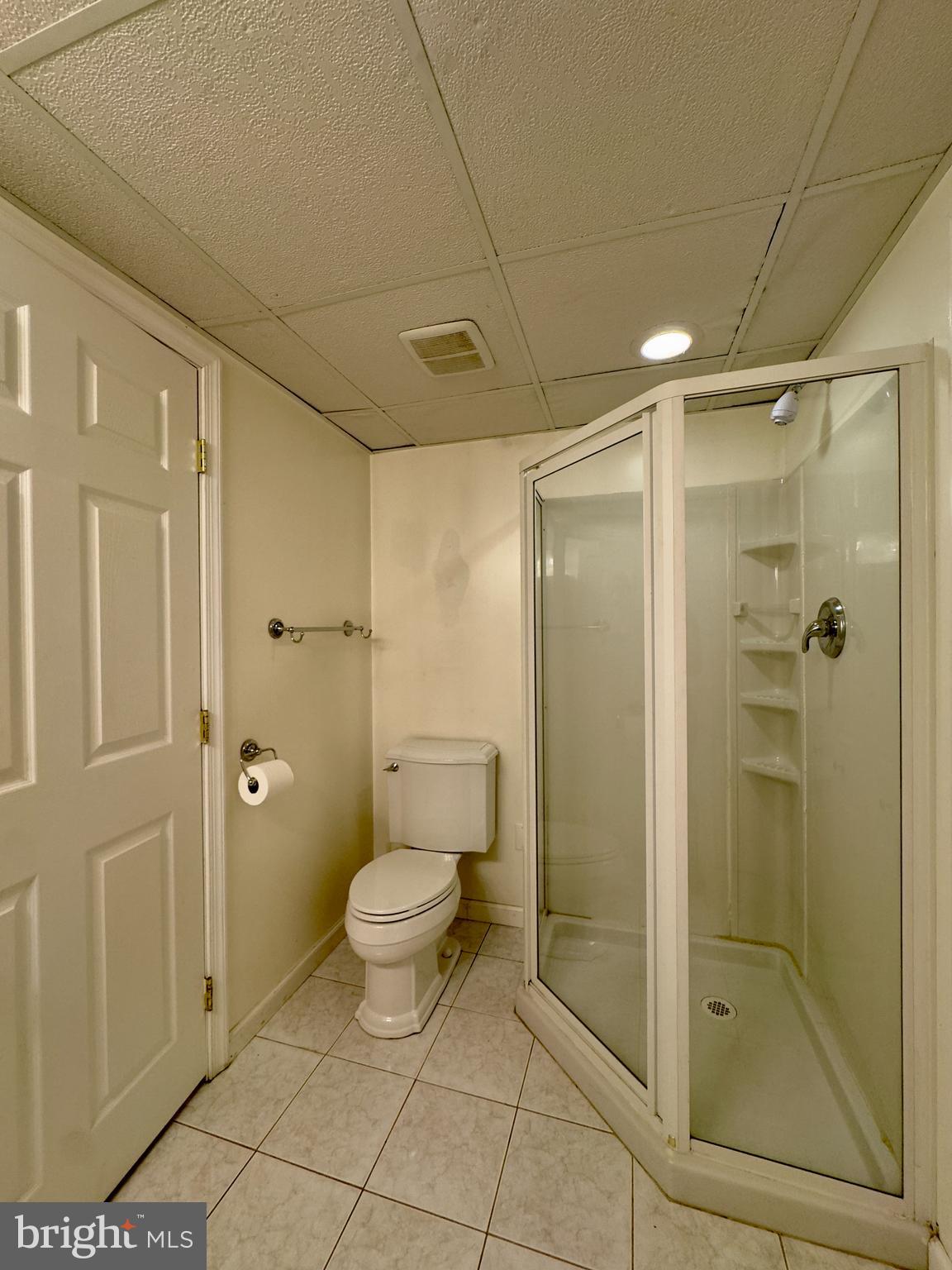 MIDDLE RIVER - Residential Lease