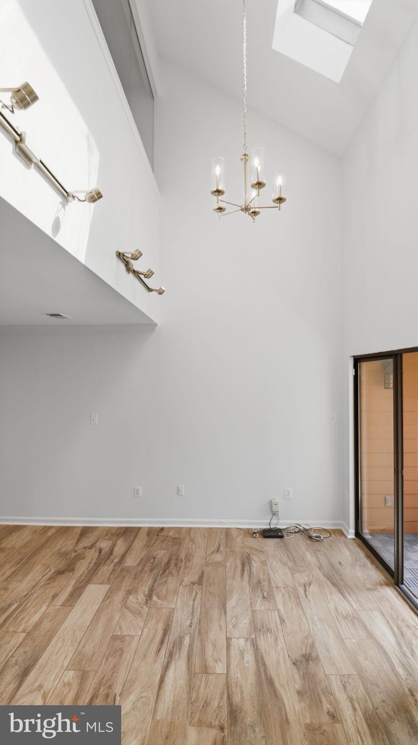 SUMMERWALK - Residential