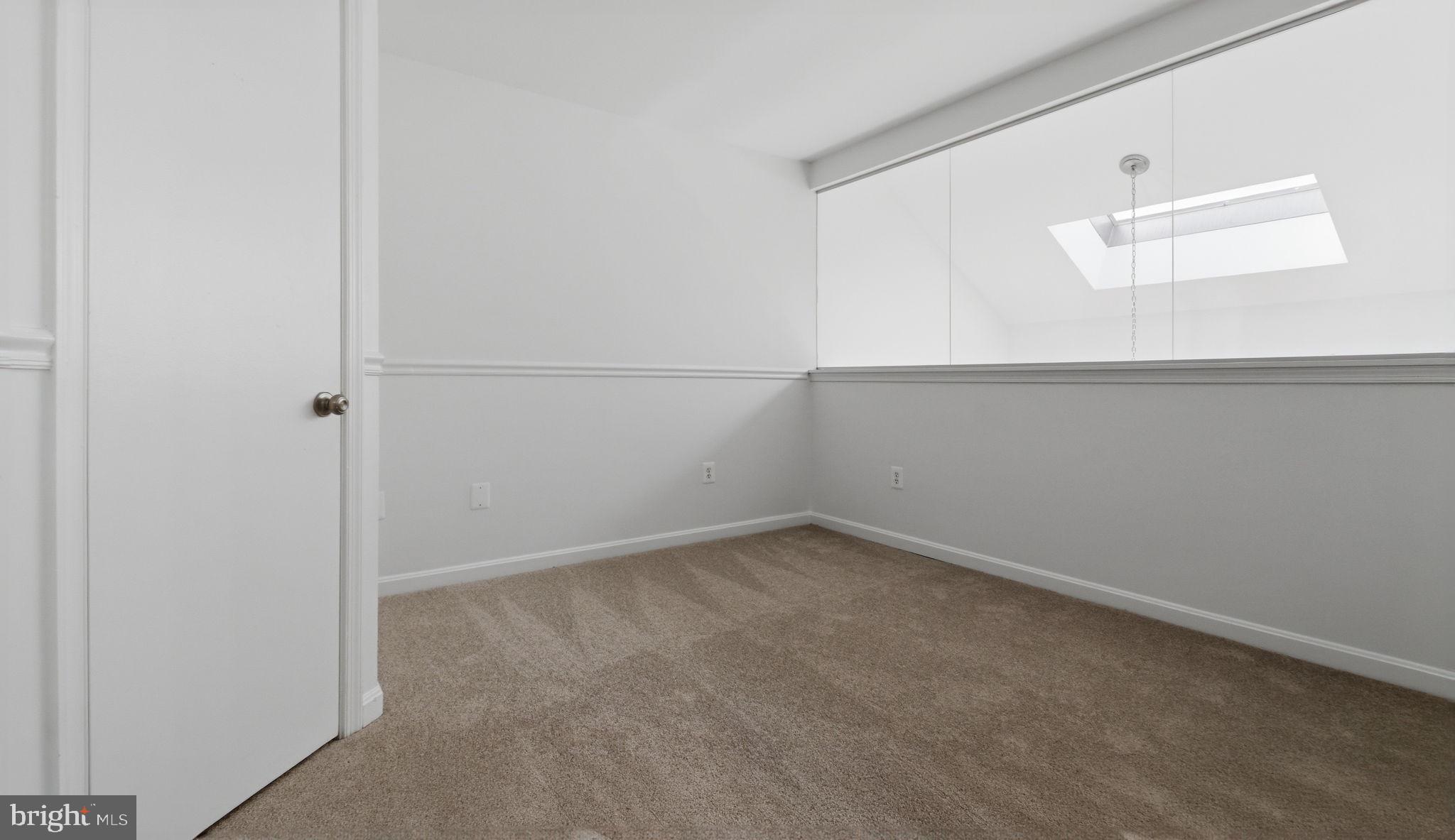 SUMMERWALK - Residential