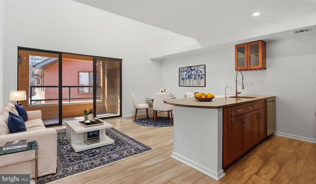 Photo of 1029 N Stuart Street #705, ARLINGTON, VA 22201 (MLS # VAAR2071838)