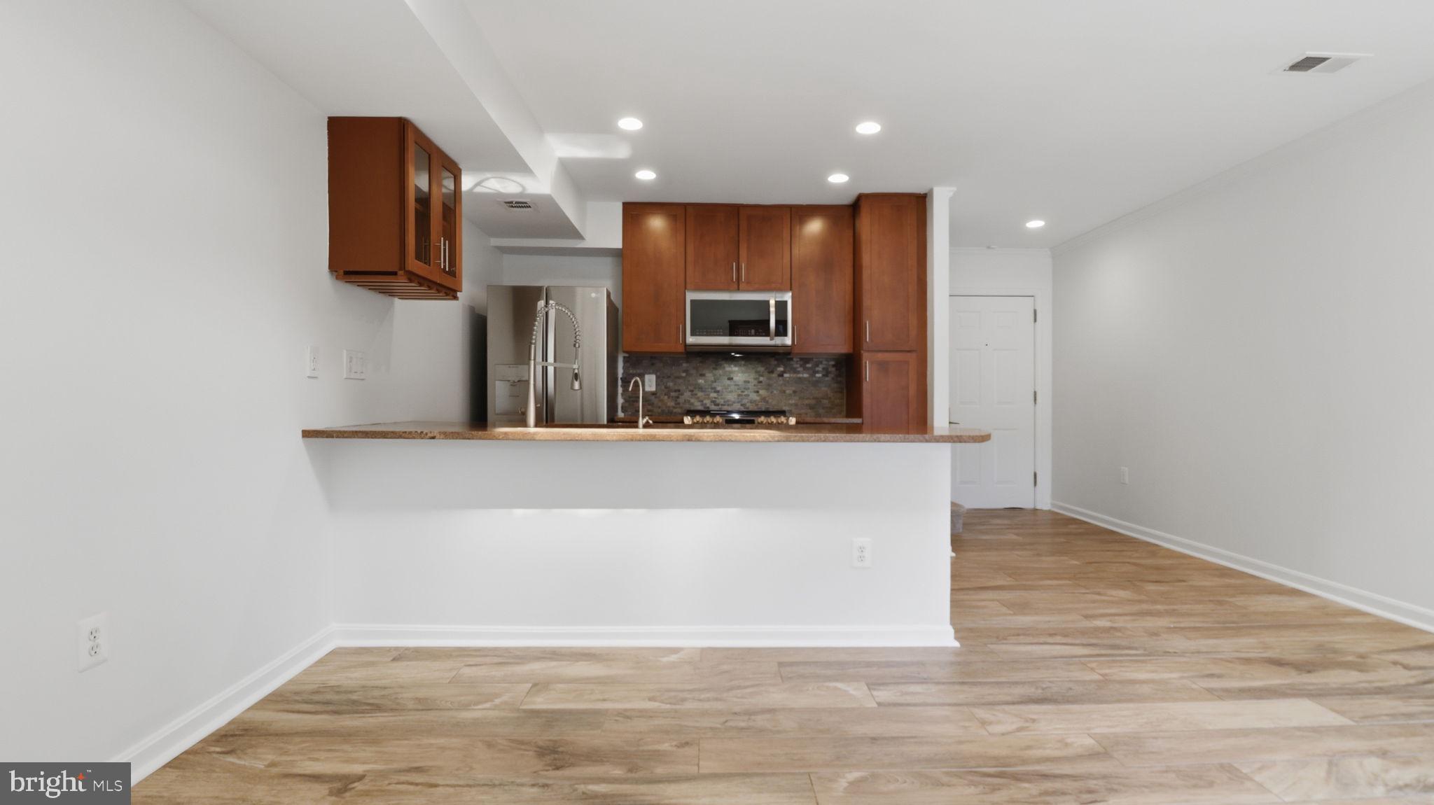 1029 N STUART STREET 705