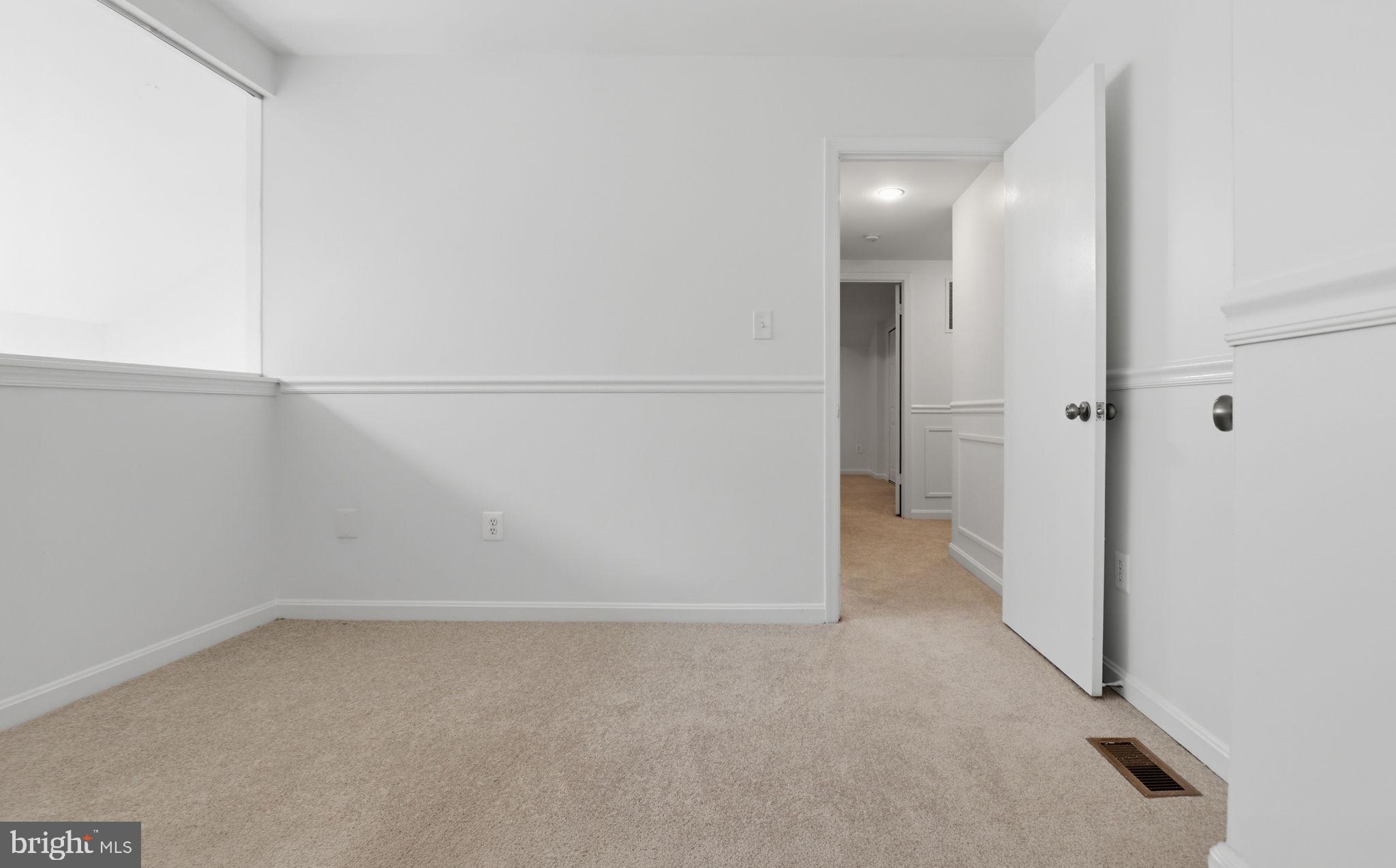 SUMMERWALK - Residential