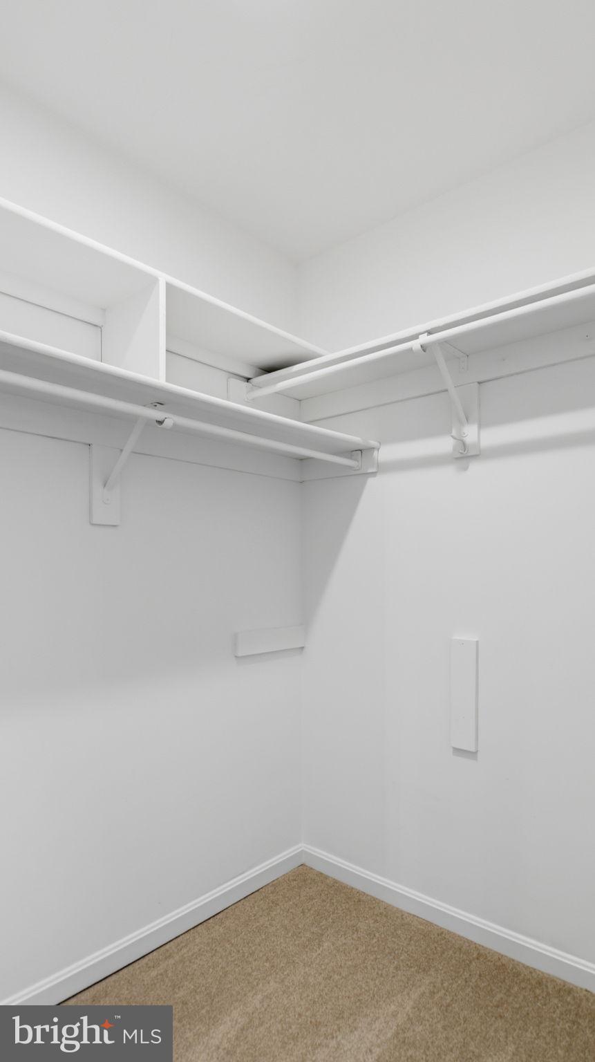 SUMMERWALK - Residential