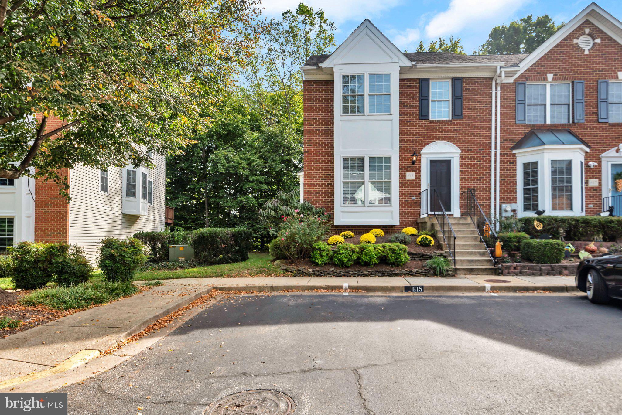 615 BELLERIVE COURT