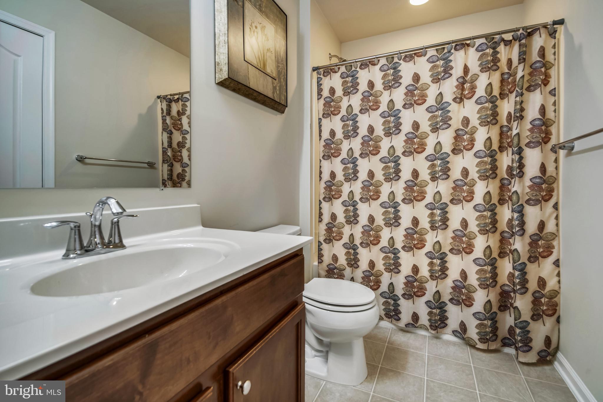 CHELSEA MANOR - Residential