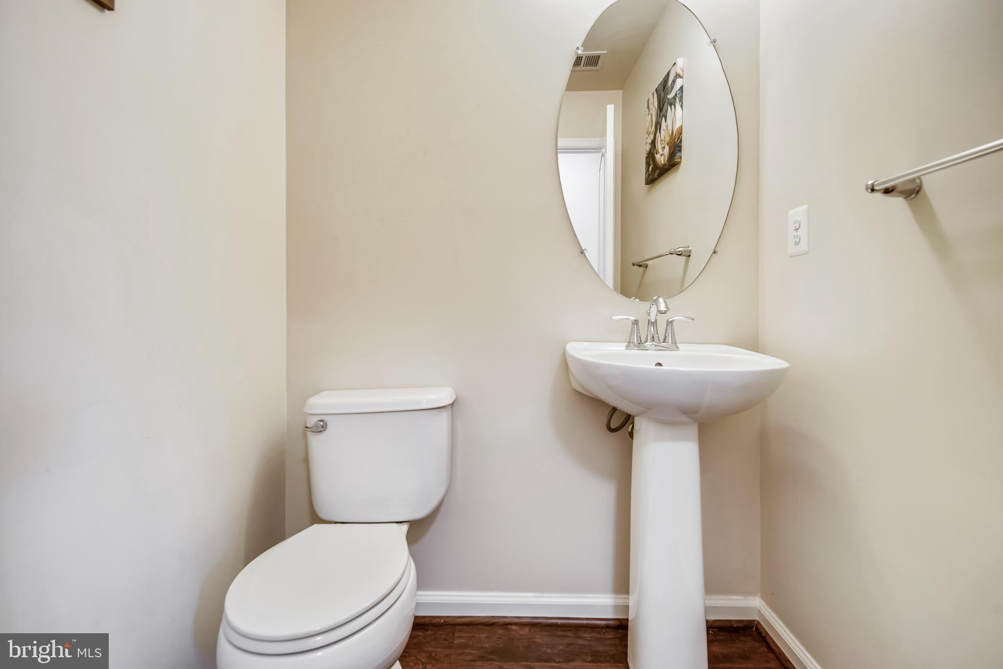 CHELSEA MANOR - Residential