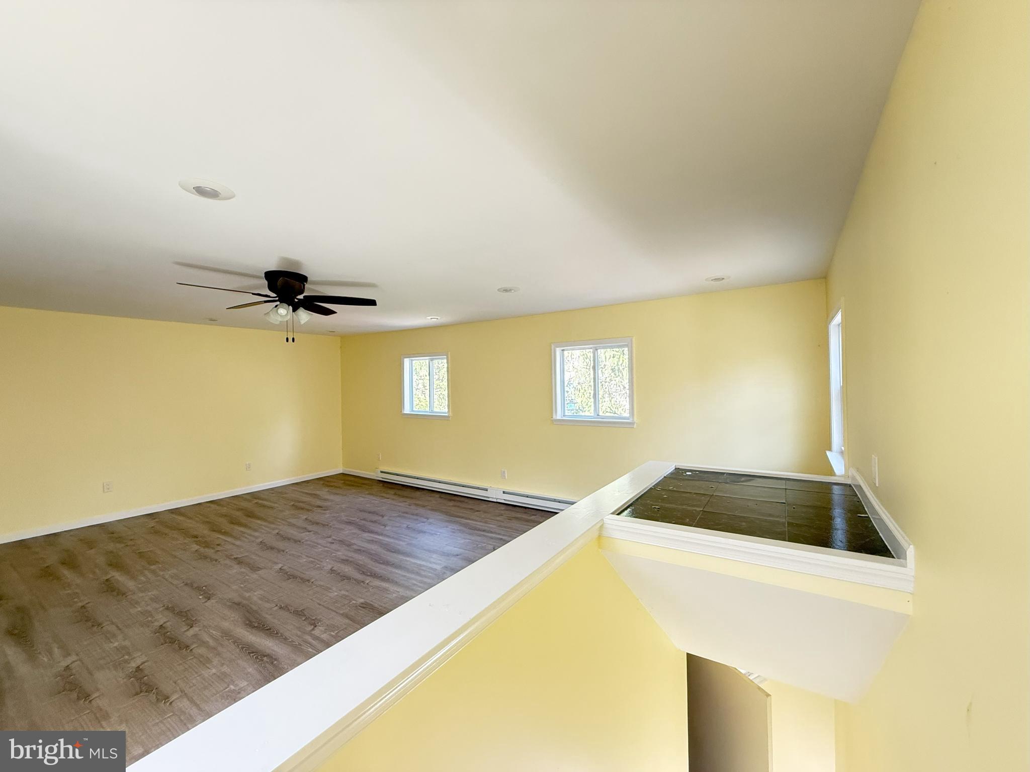 SAW CREEK ESTATES - Residential