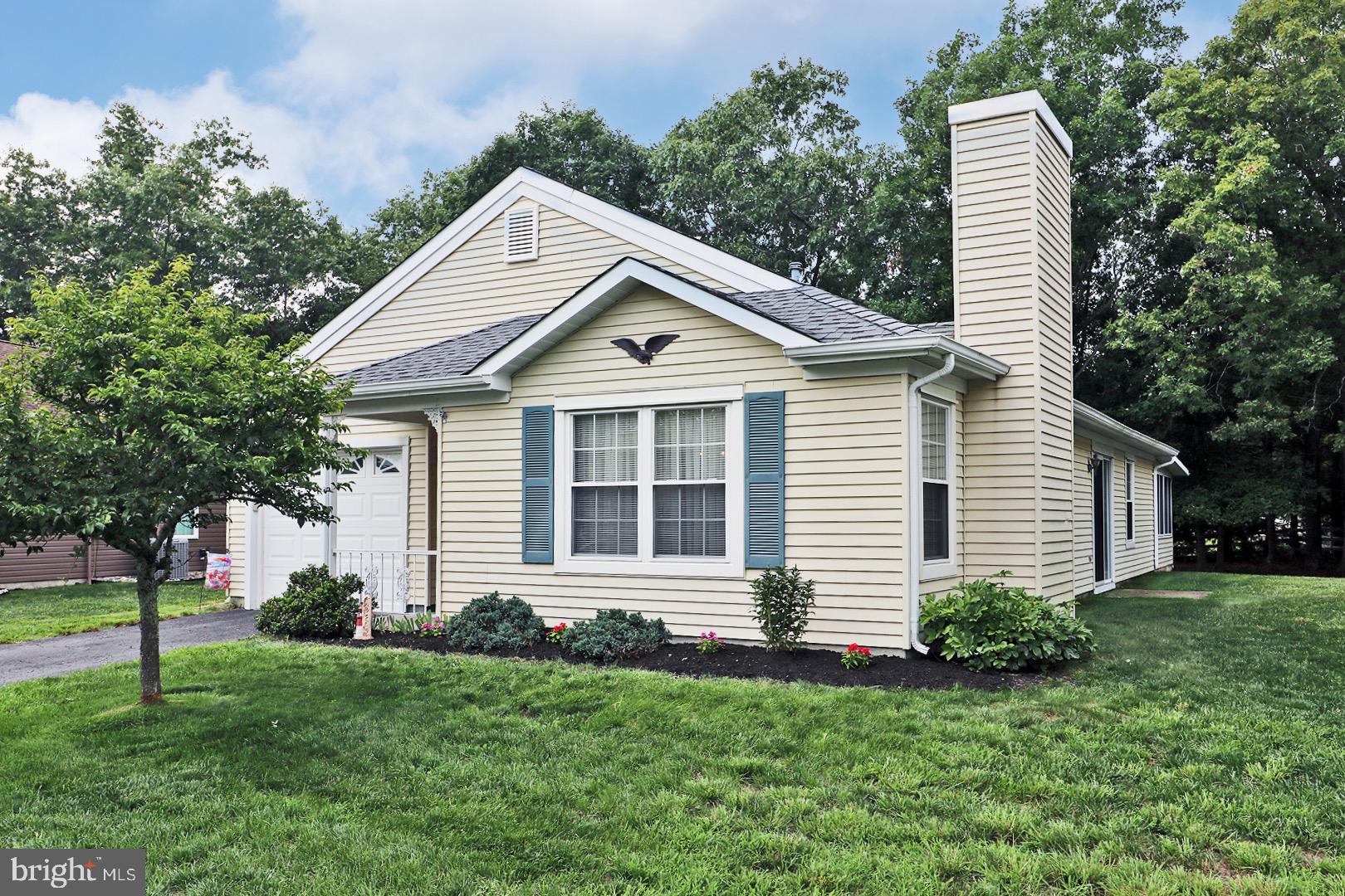 12 COTTONWOOD DRIVE