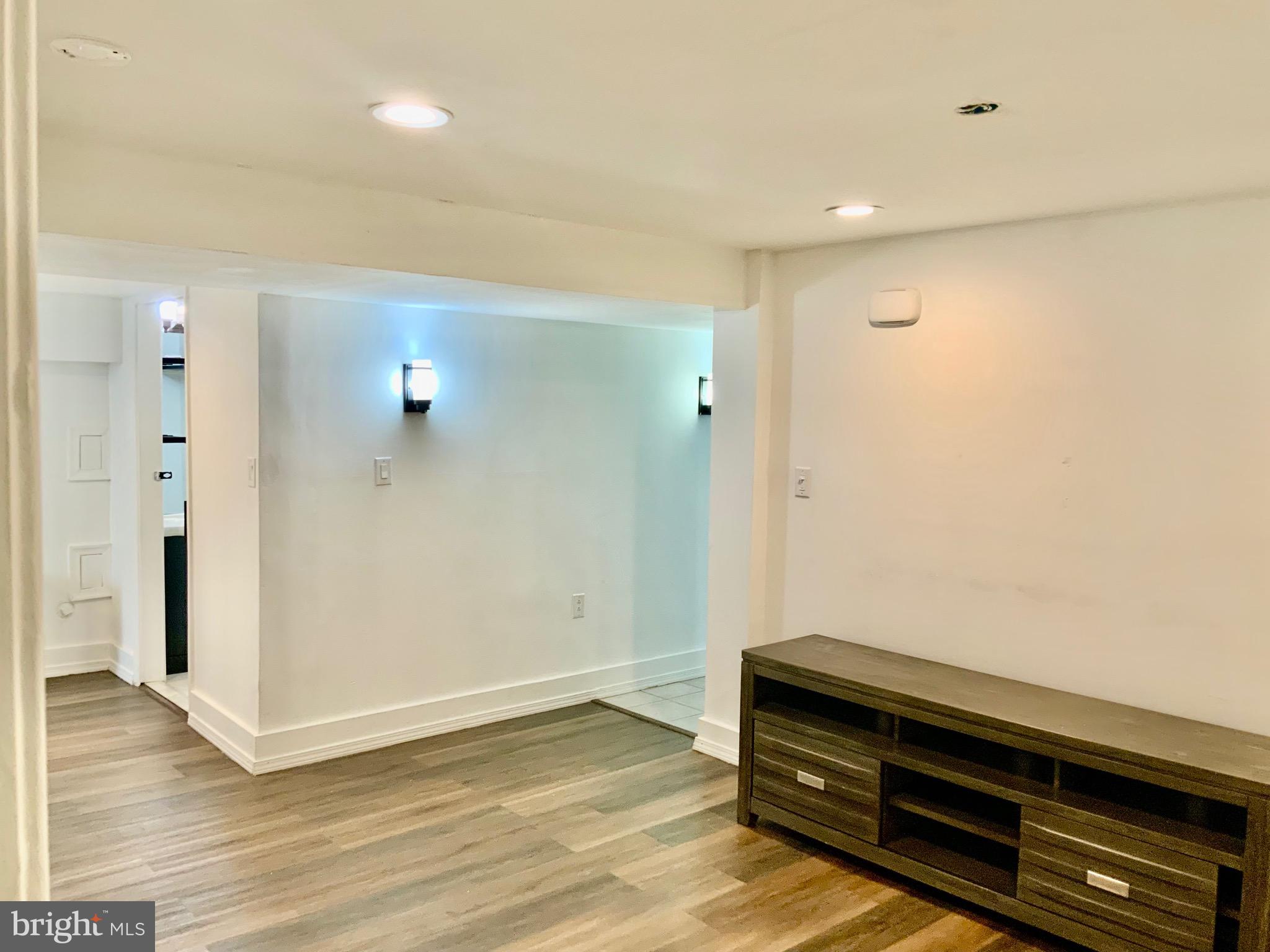 HYNESBORO PARK - Residential