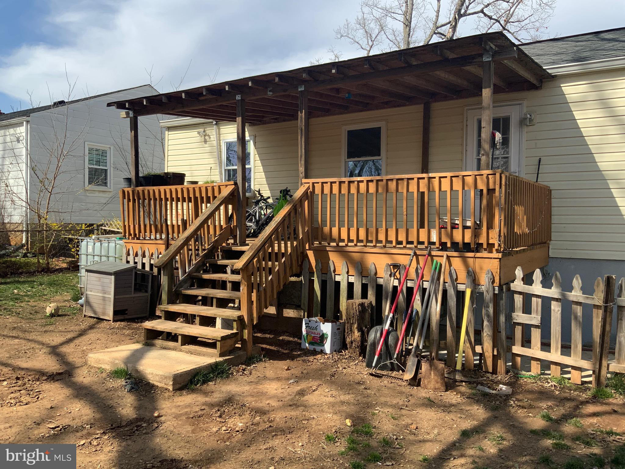 HYNESBORO PARK - Residential