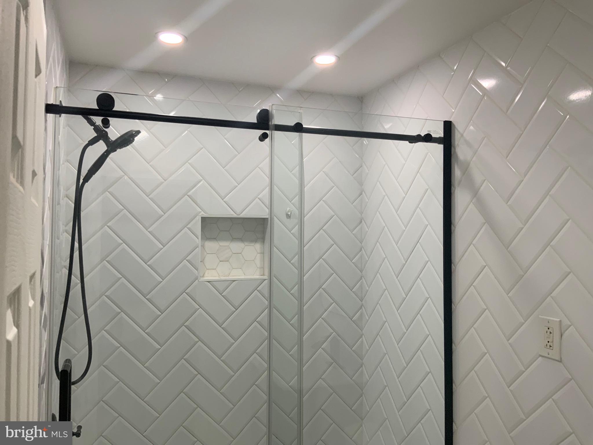 HYNESBORO PARK - Residential