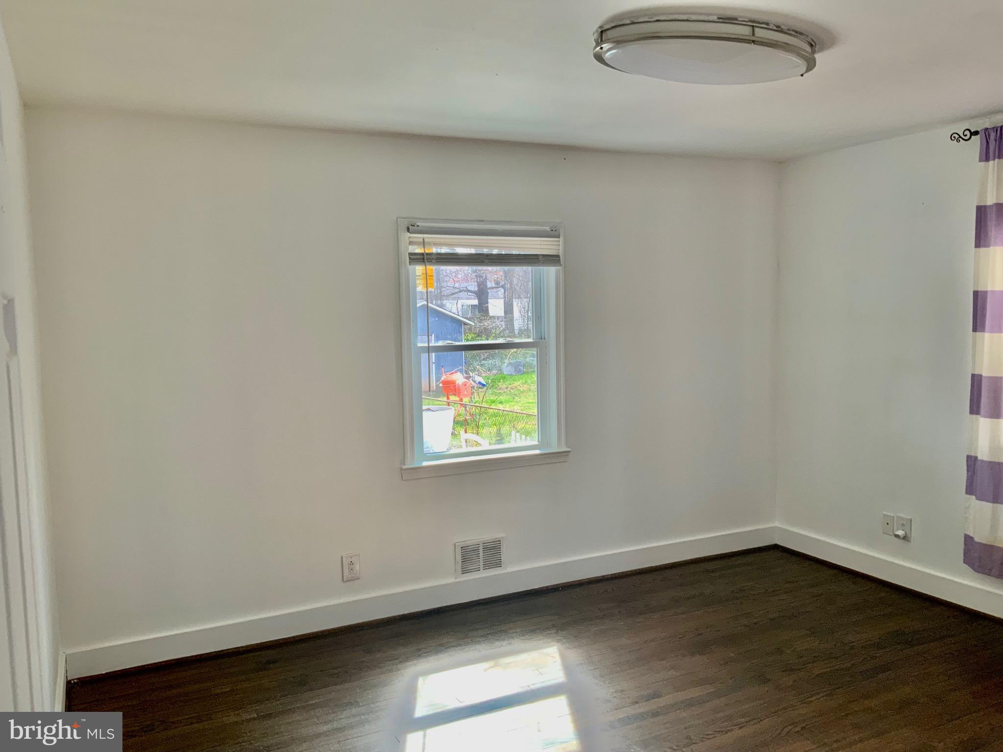 HYNESBORO PARK - Residential