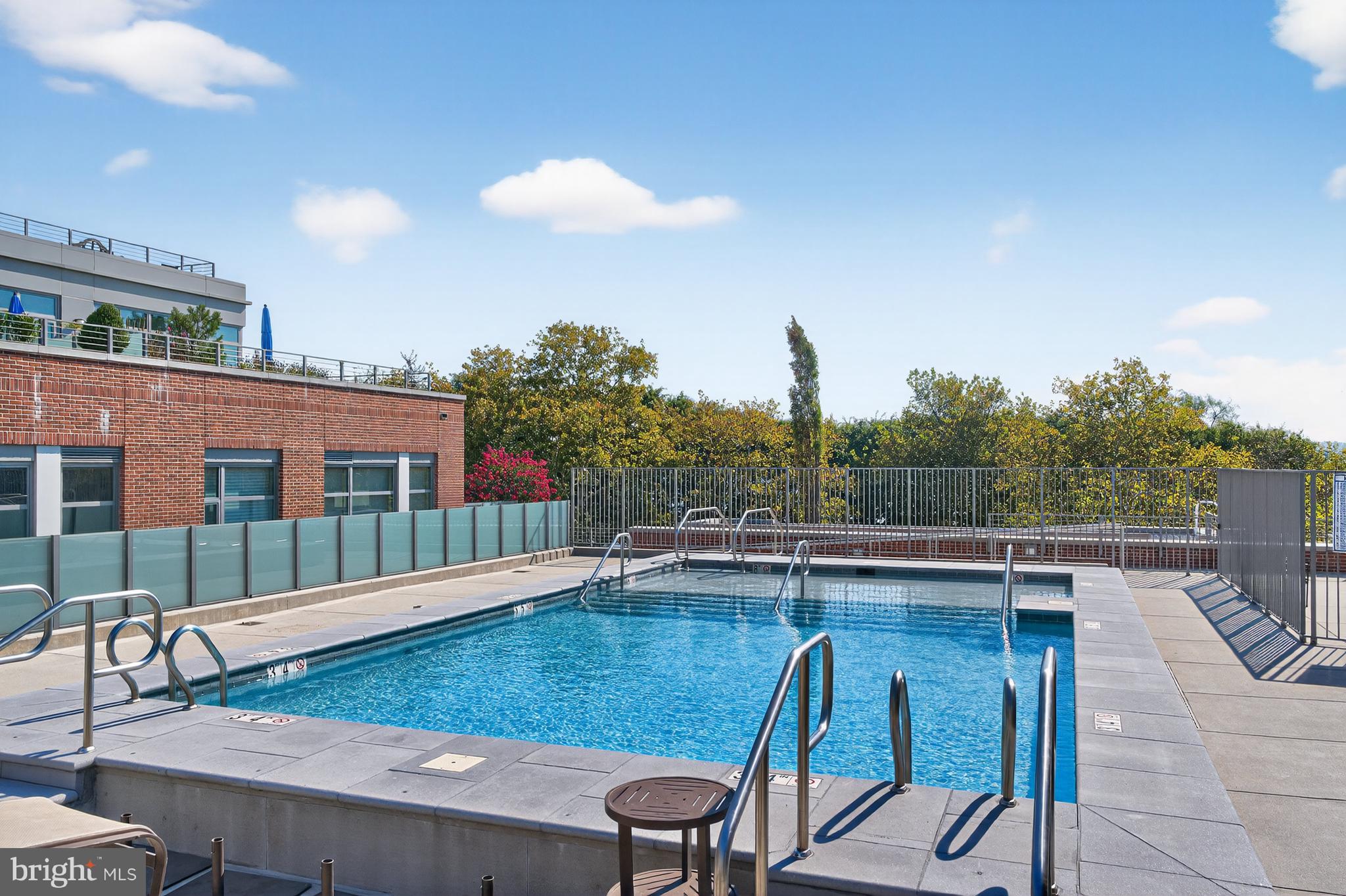 THE ORONOCO - Residential