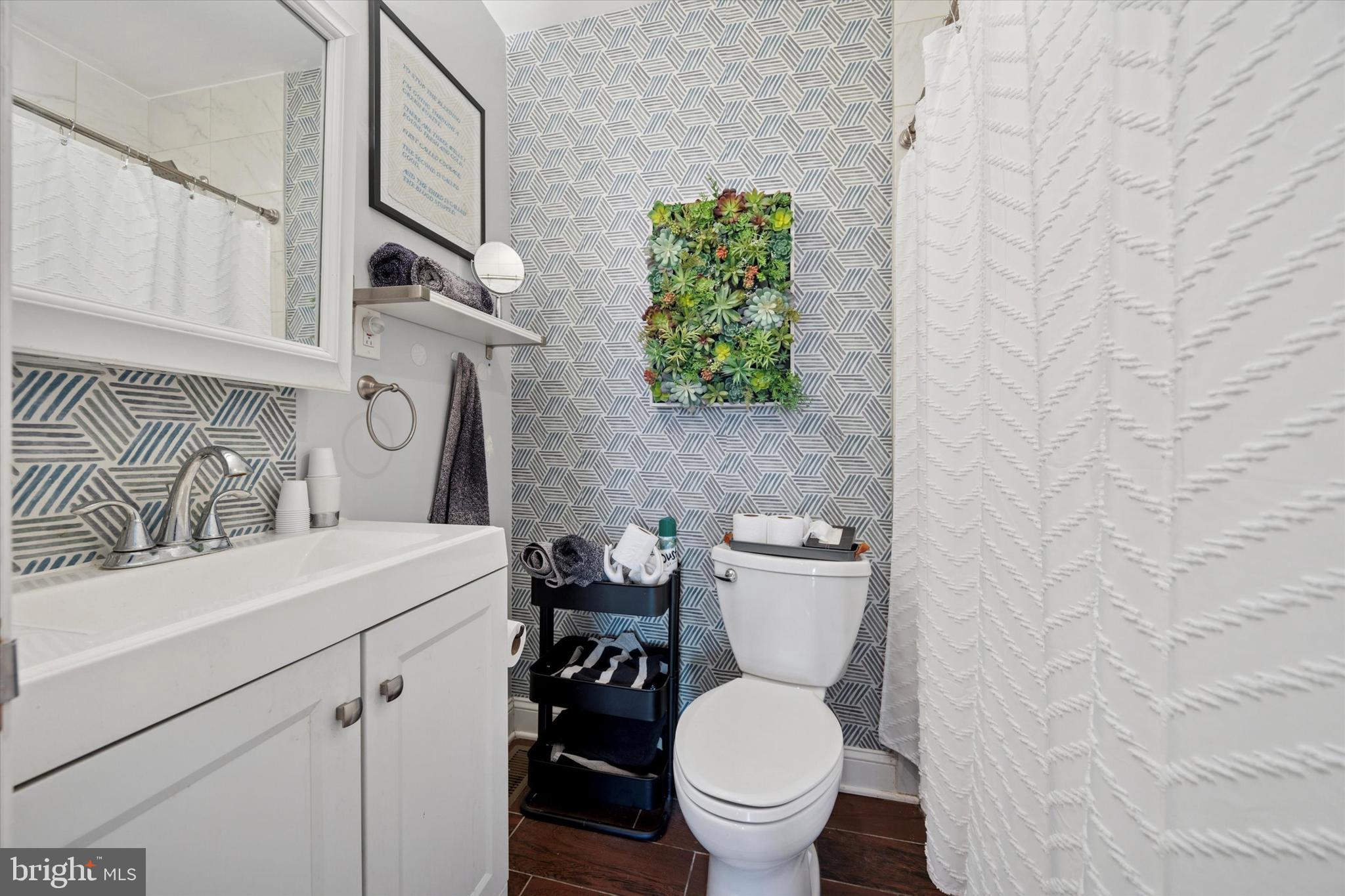 WEST PASSYUNK - Residential