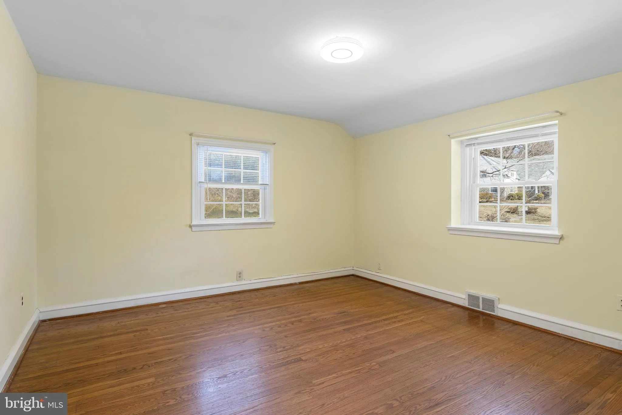 Wallingford, Pennsylvania 19086, United States, 4 Bedrooms Bedrooms, ,4 BathroomsBathrooms,Residential,Active,86812