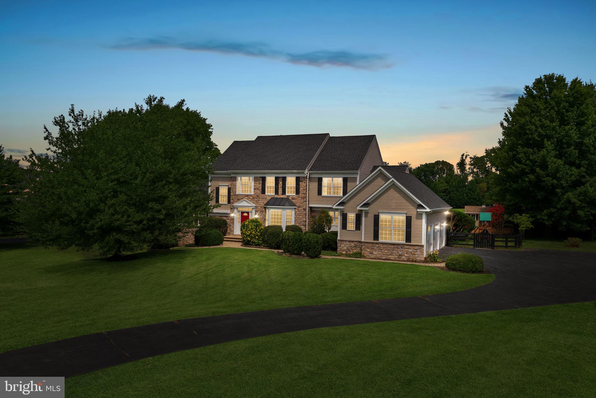38392 STONE EDEN DRIVE