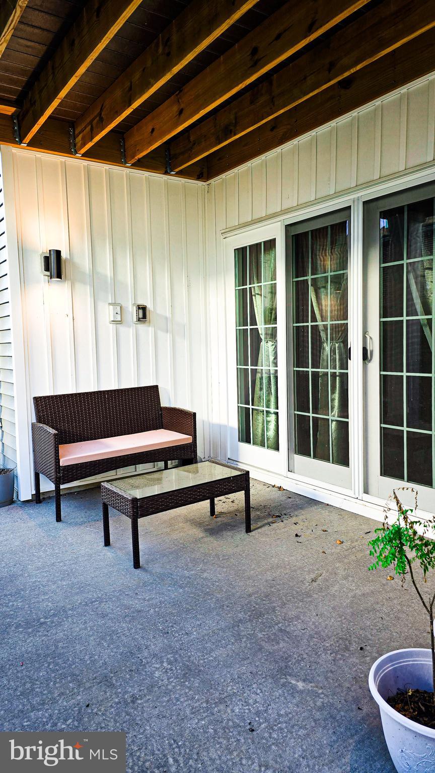 ARCONA - Residential Lease