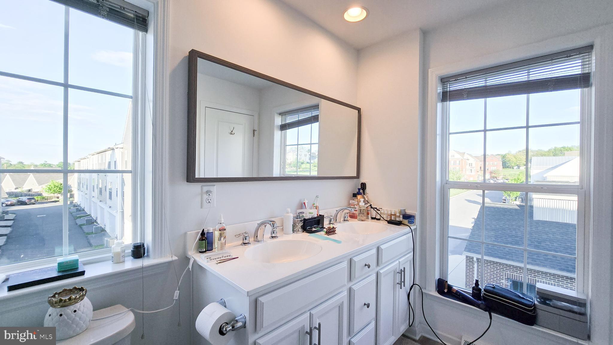 ARCONA - Residential Lease