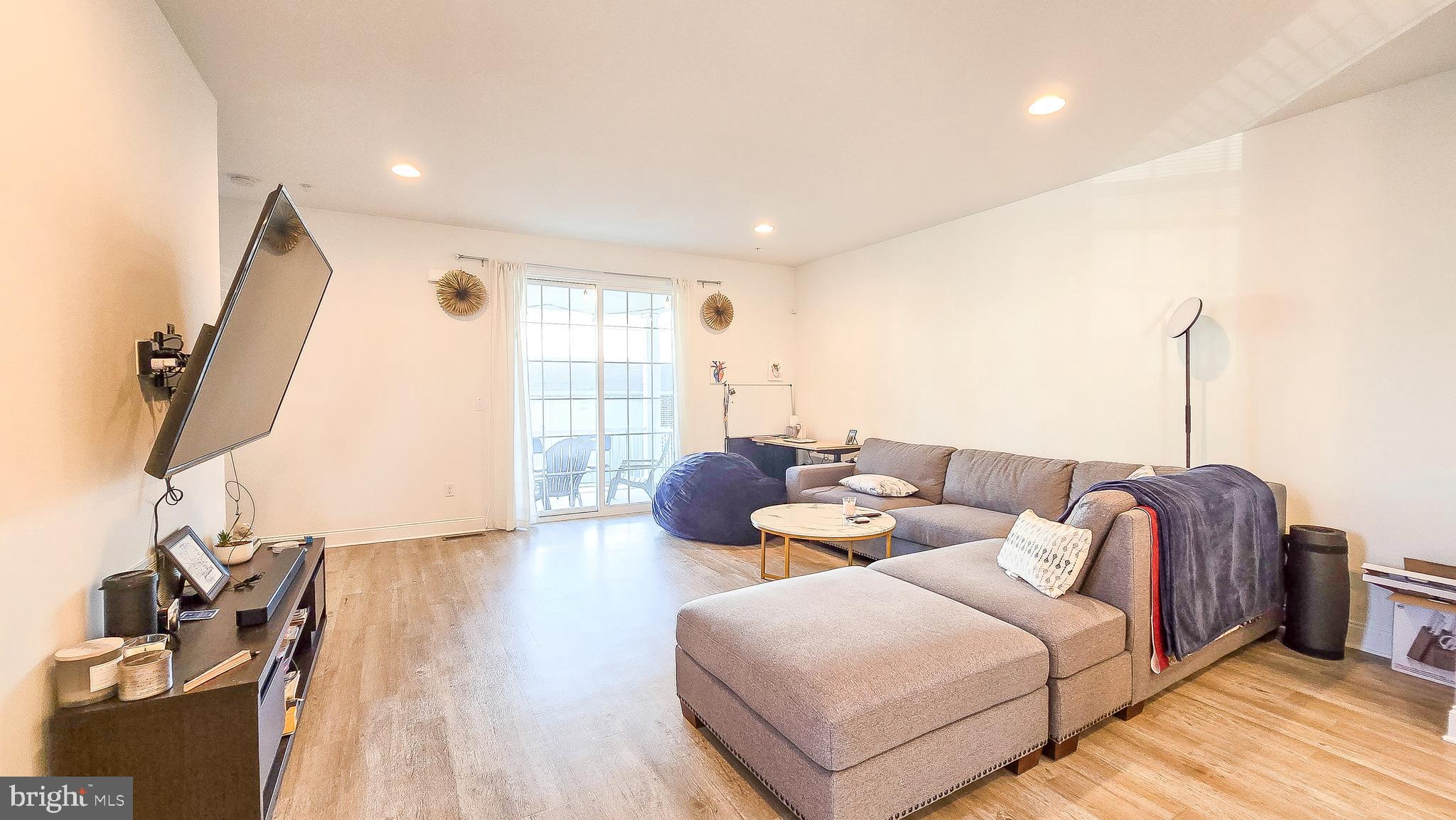 ARCONA - Residential Lease