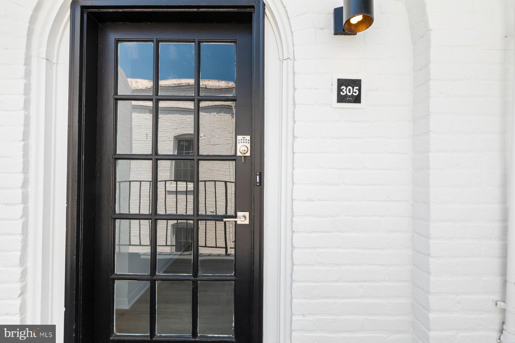 OLD TOWN ALEXANDRIA - Residential Lease