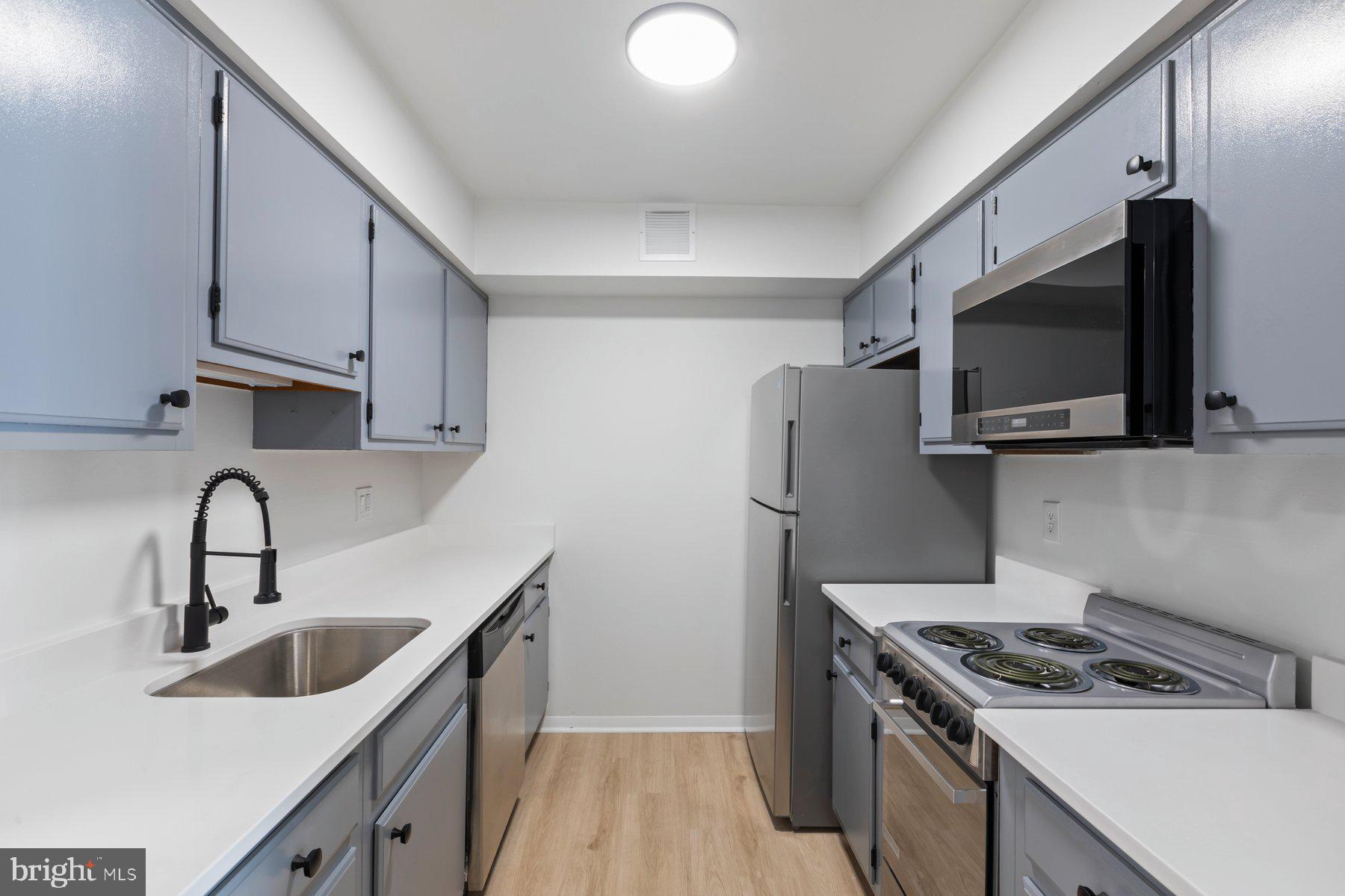 OLD TOWN ALEXANDRIA - Residential Lease