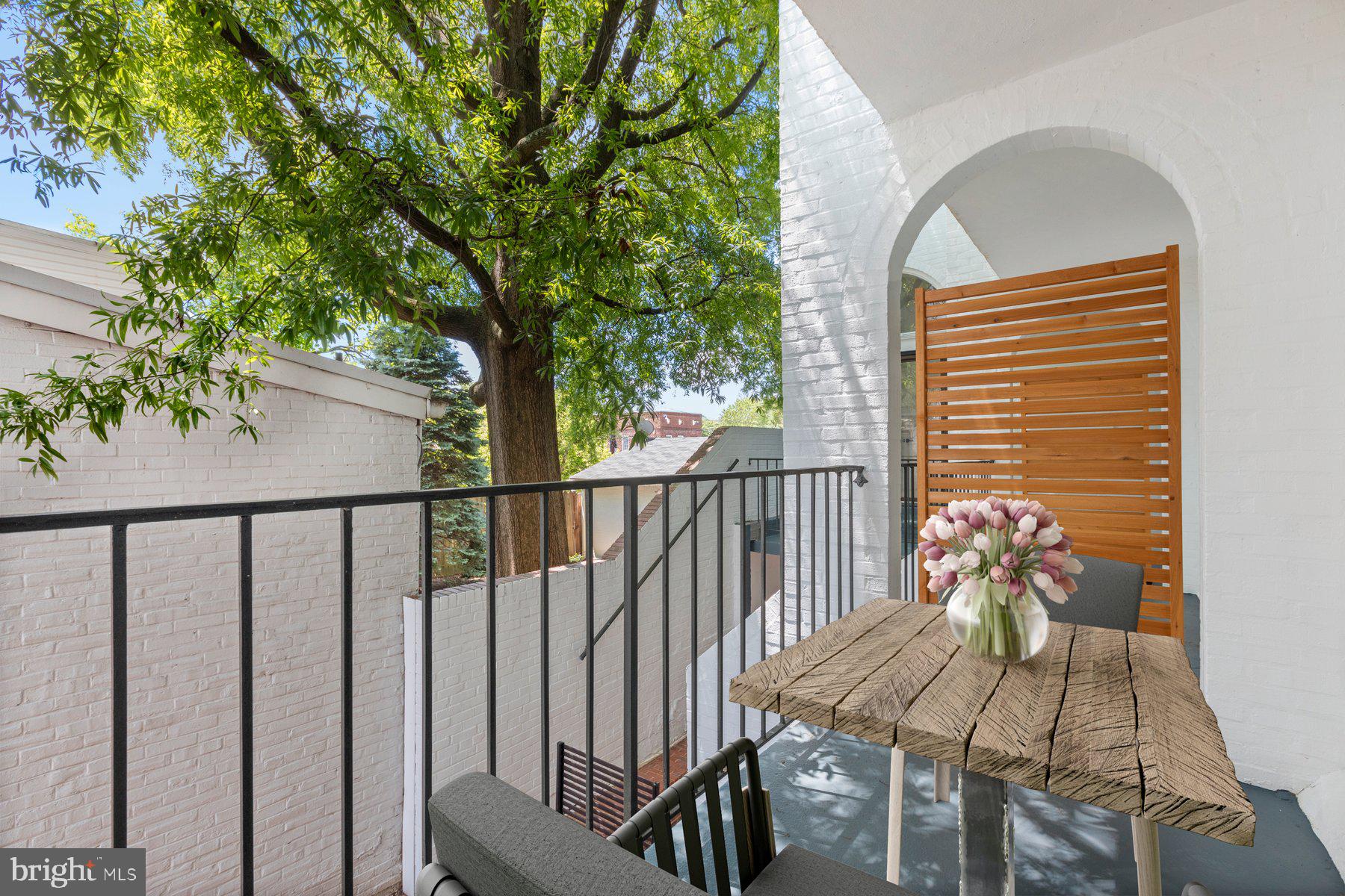 OLD TOWN ALEXANDRIA - Residential Lease