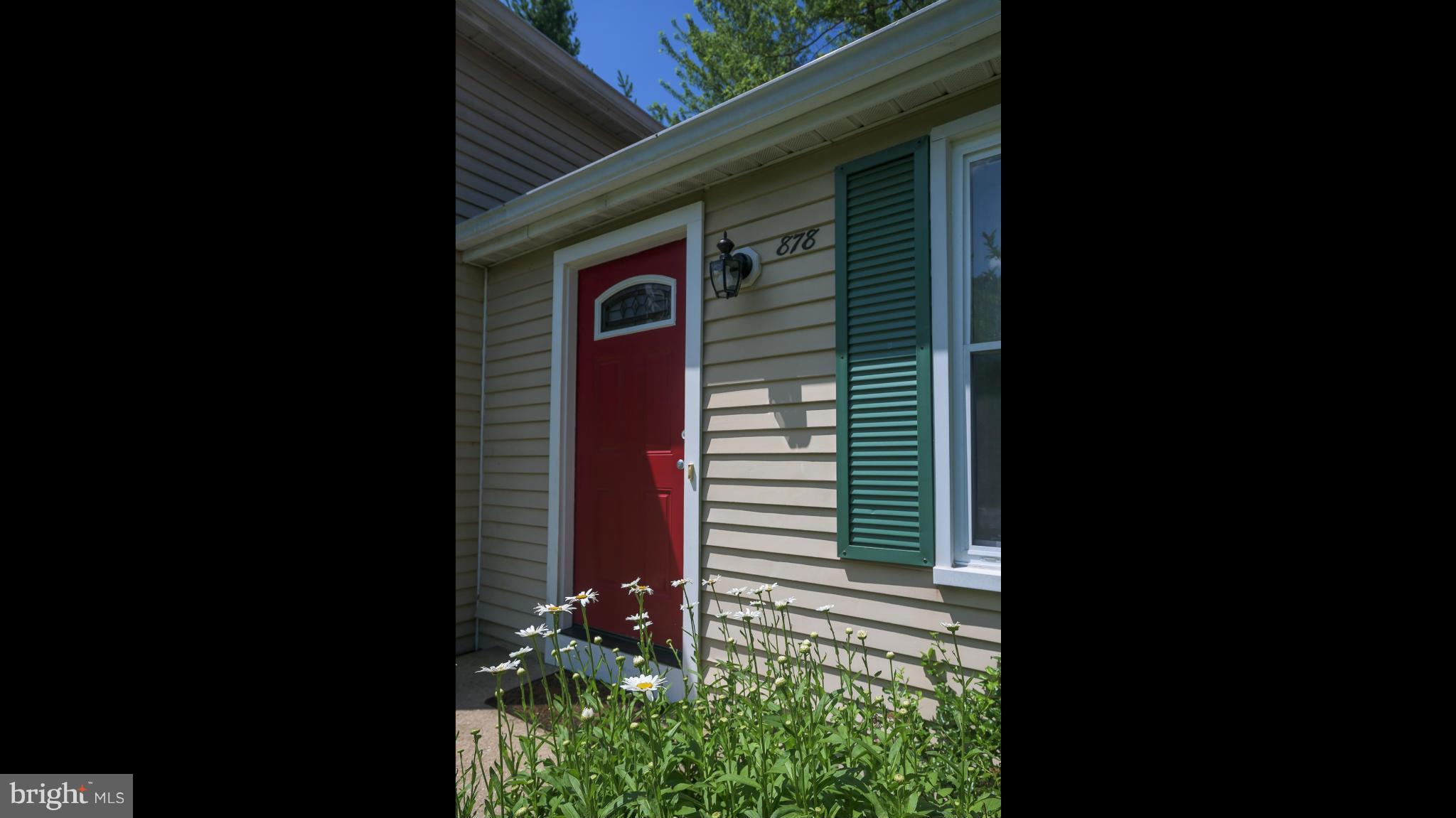 REGULARS - Residential