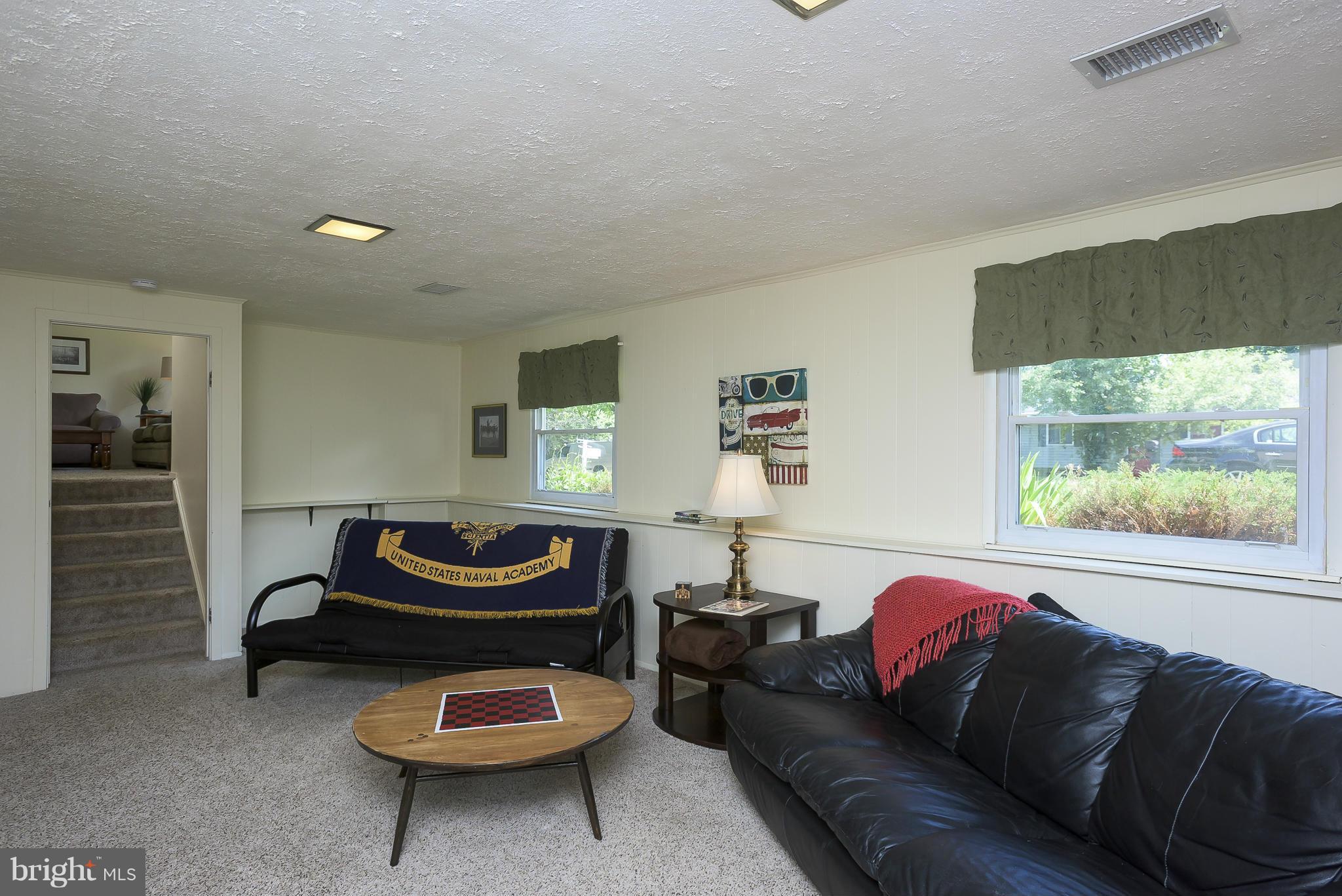 REGULARS - Residential