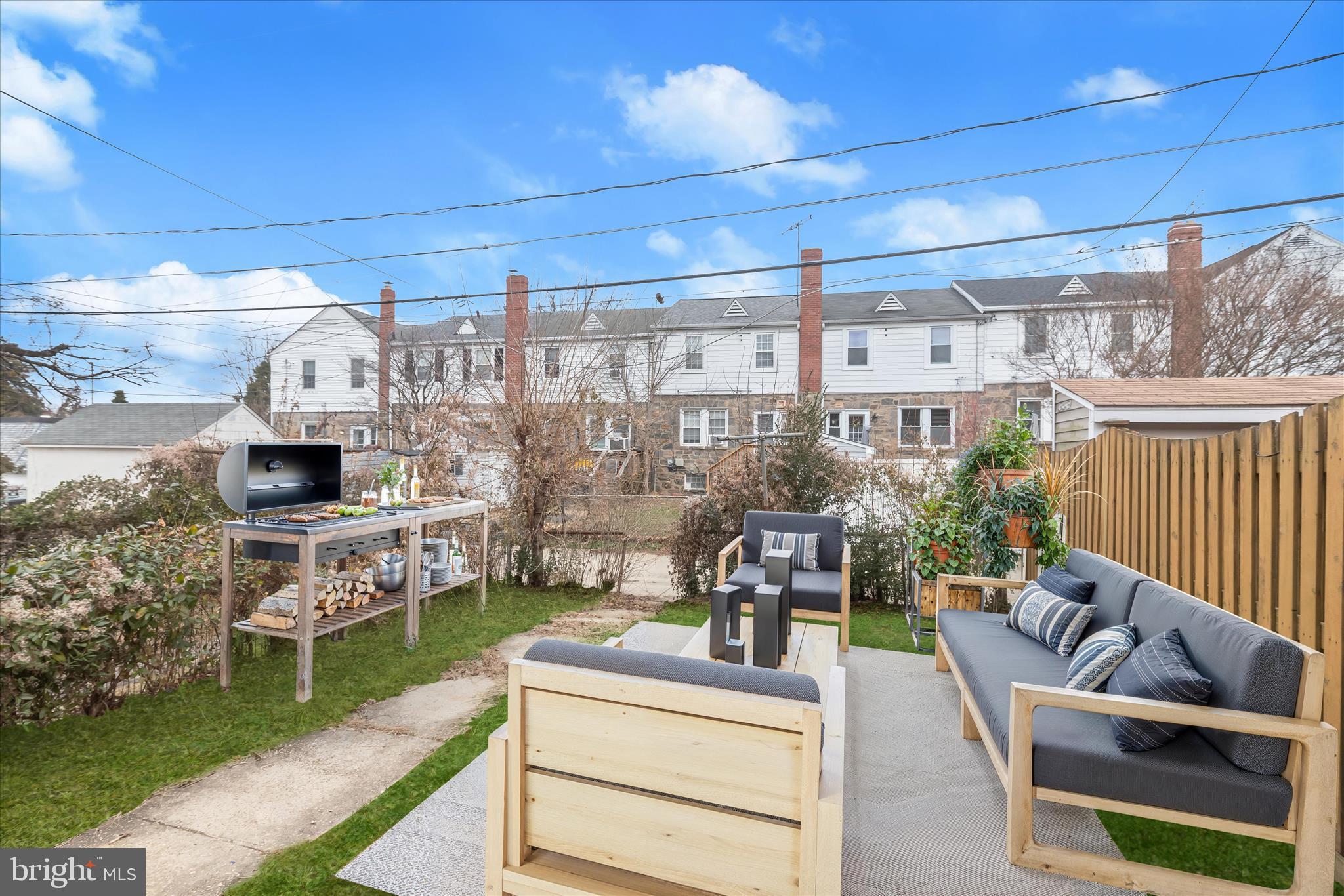 SHADY NOOK - Residential