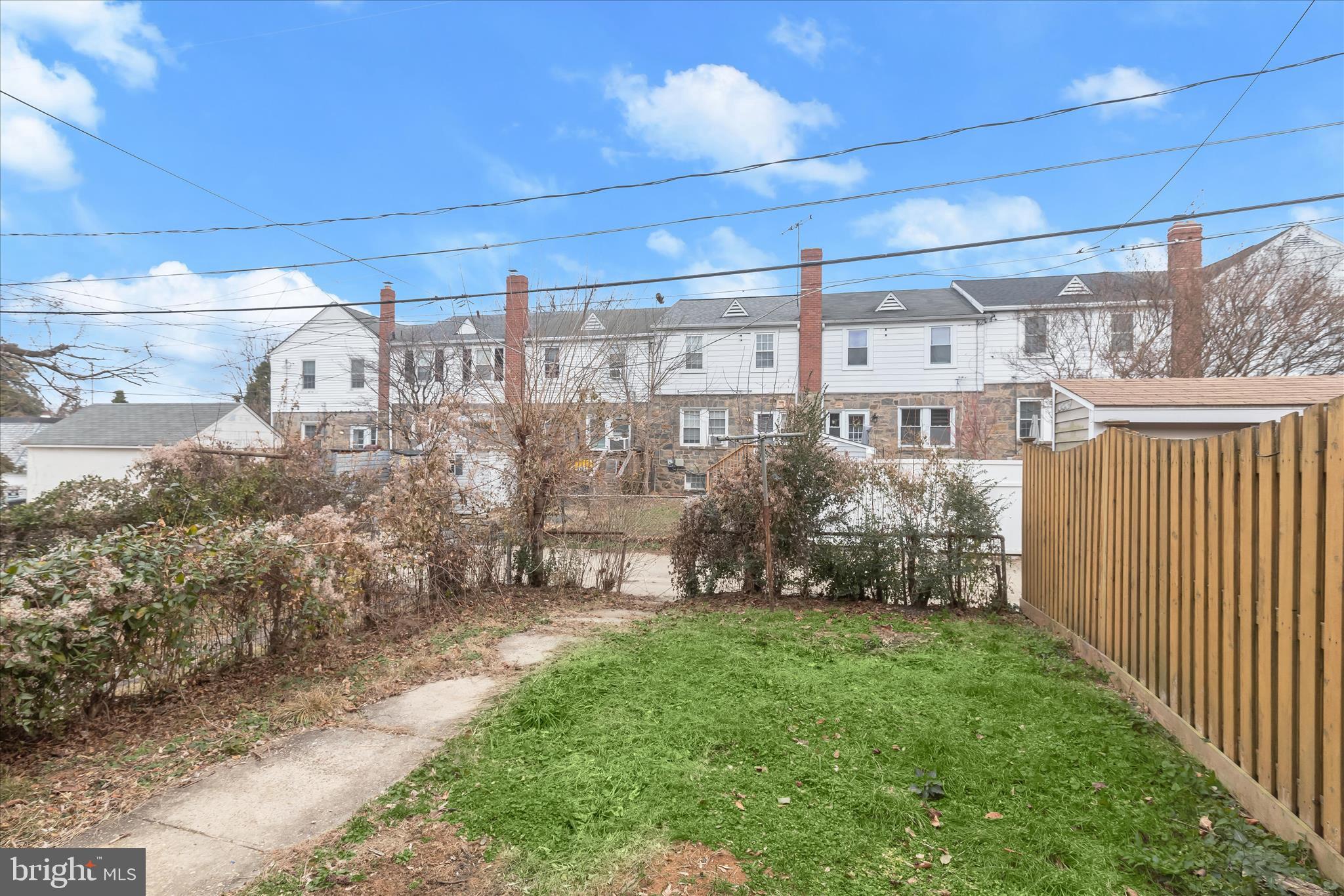 SHADY NOOK - Residential