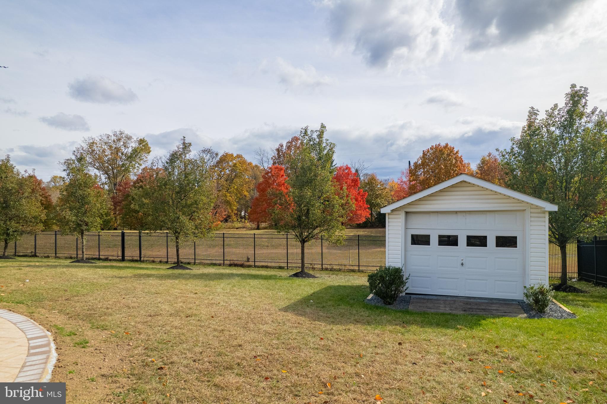 LOWER MAKEFIELD - Residential