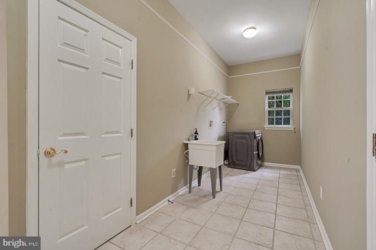 LOWER MAKEFIELD - Residential