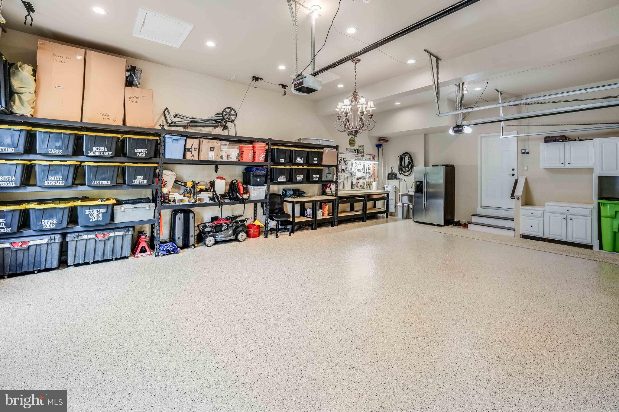 LANSDOWNE - Residential