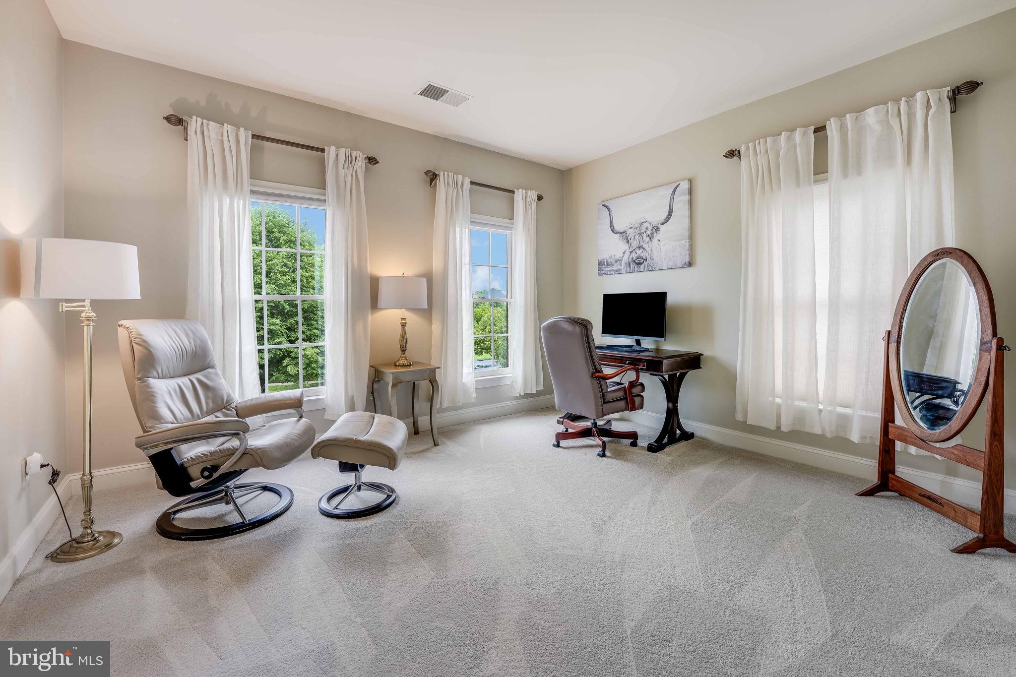 LANSDOWNE - Residential