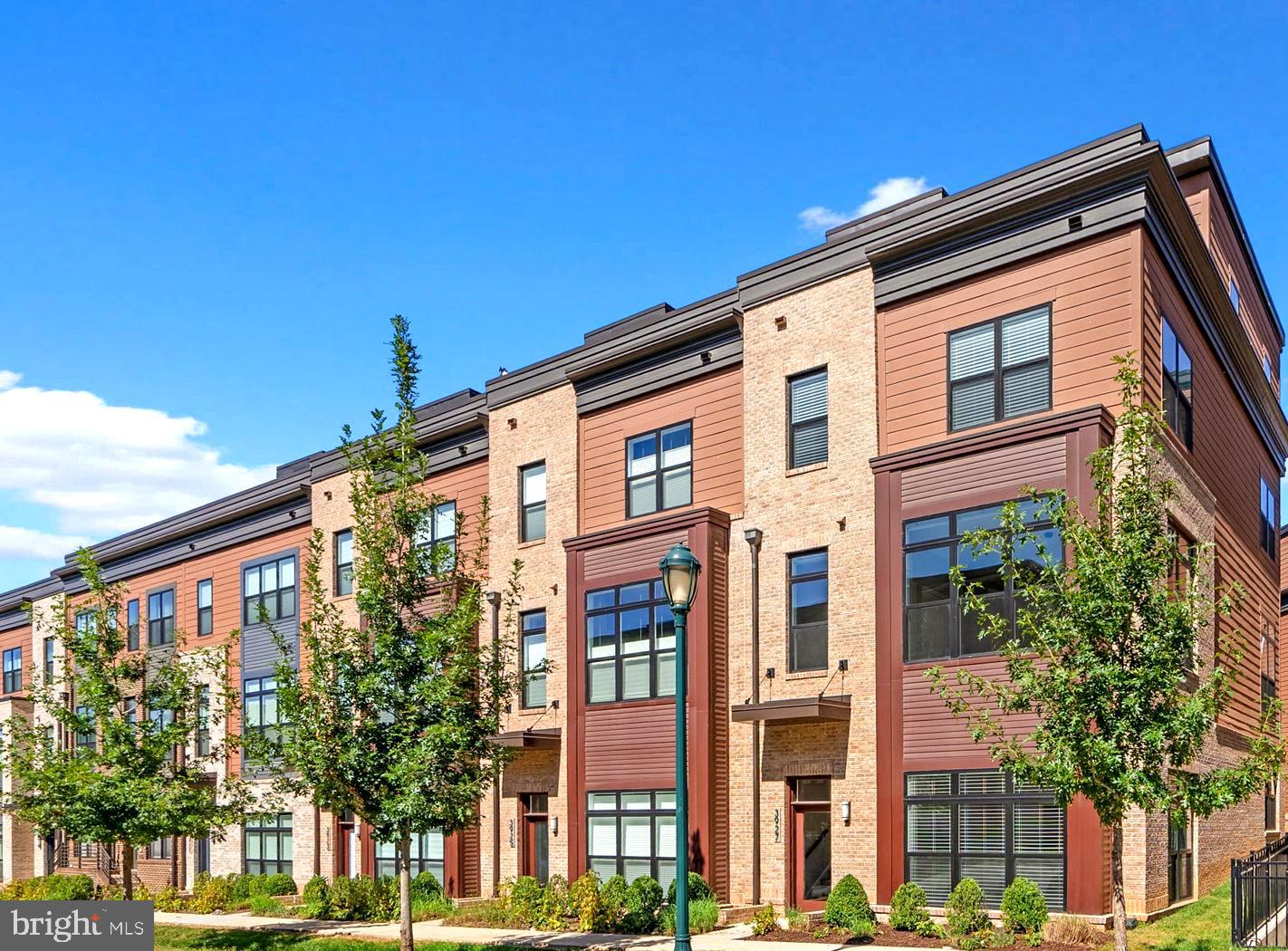 3927 CRANES BILL COURT