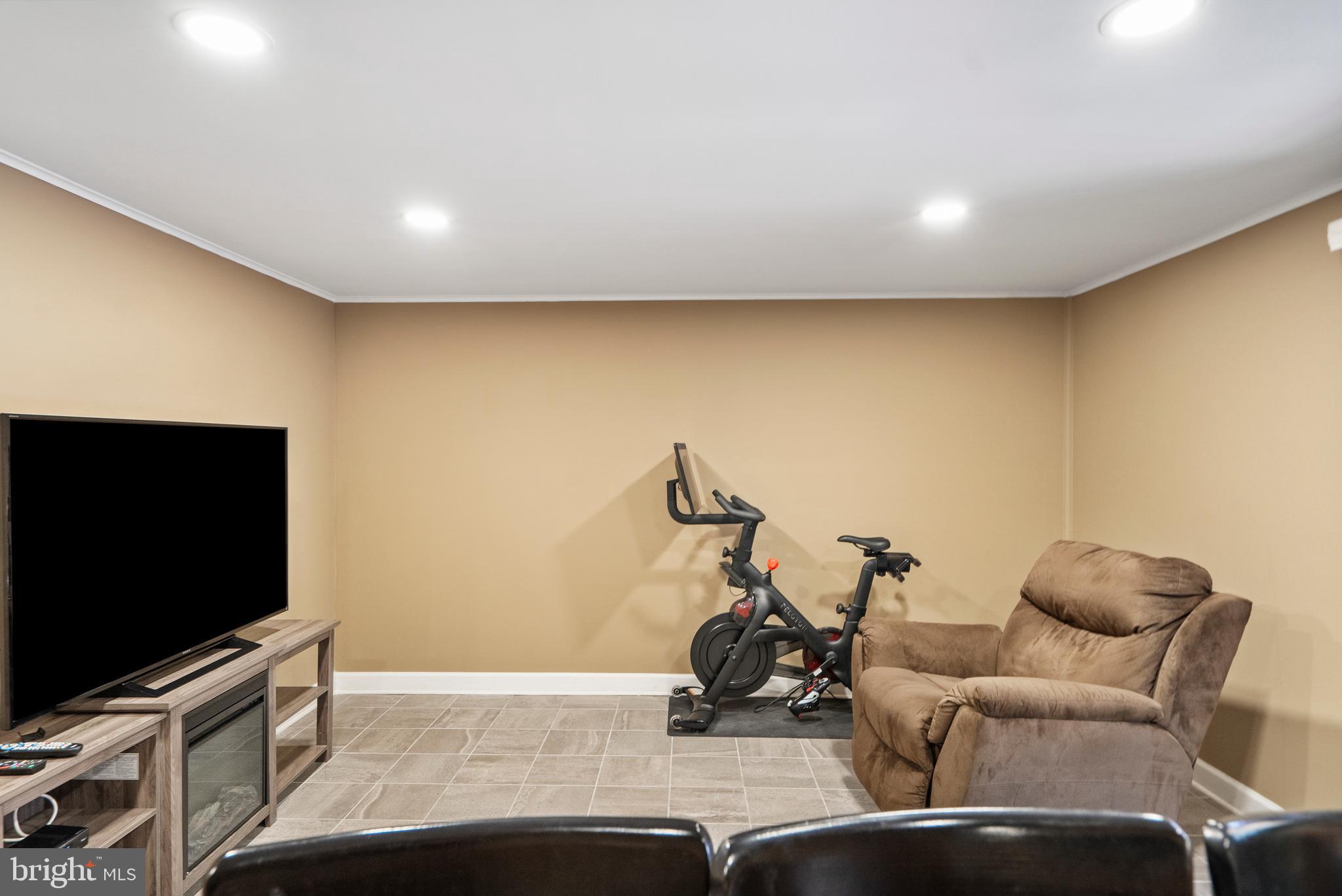 SETTLERS LANDING - Residential