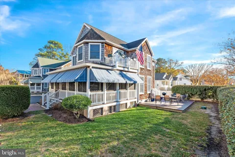 330 Garfield Parkway, Bethany Beach, DE MLS: DESU2070016