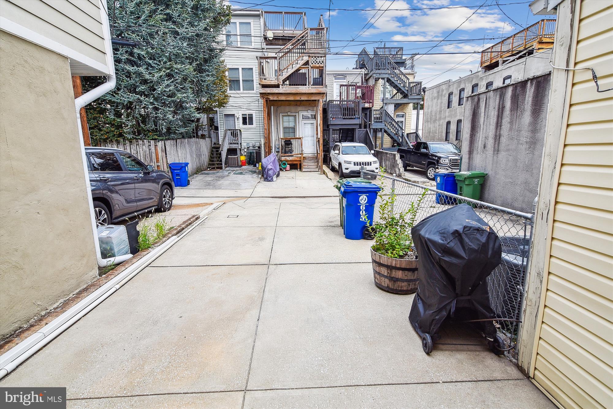 CANTON - Residential