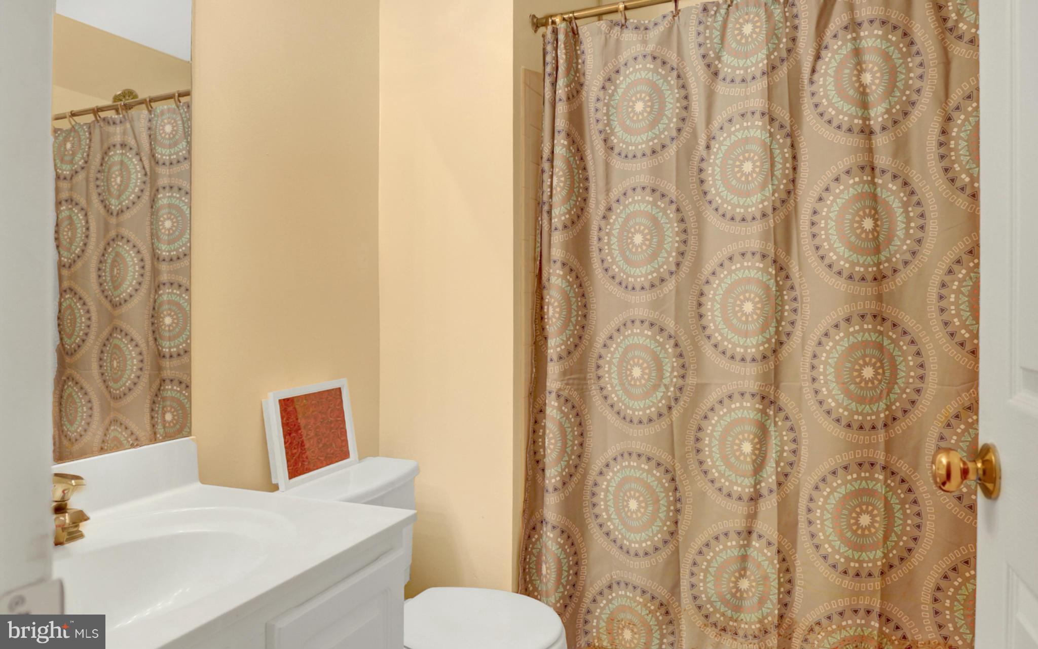 CLOVERLEAF COMMONS - Residential