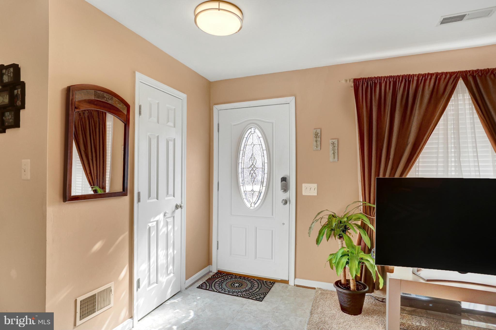 CLOVERLEAF COMMONS - Residential