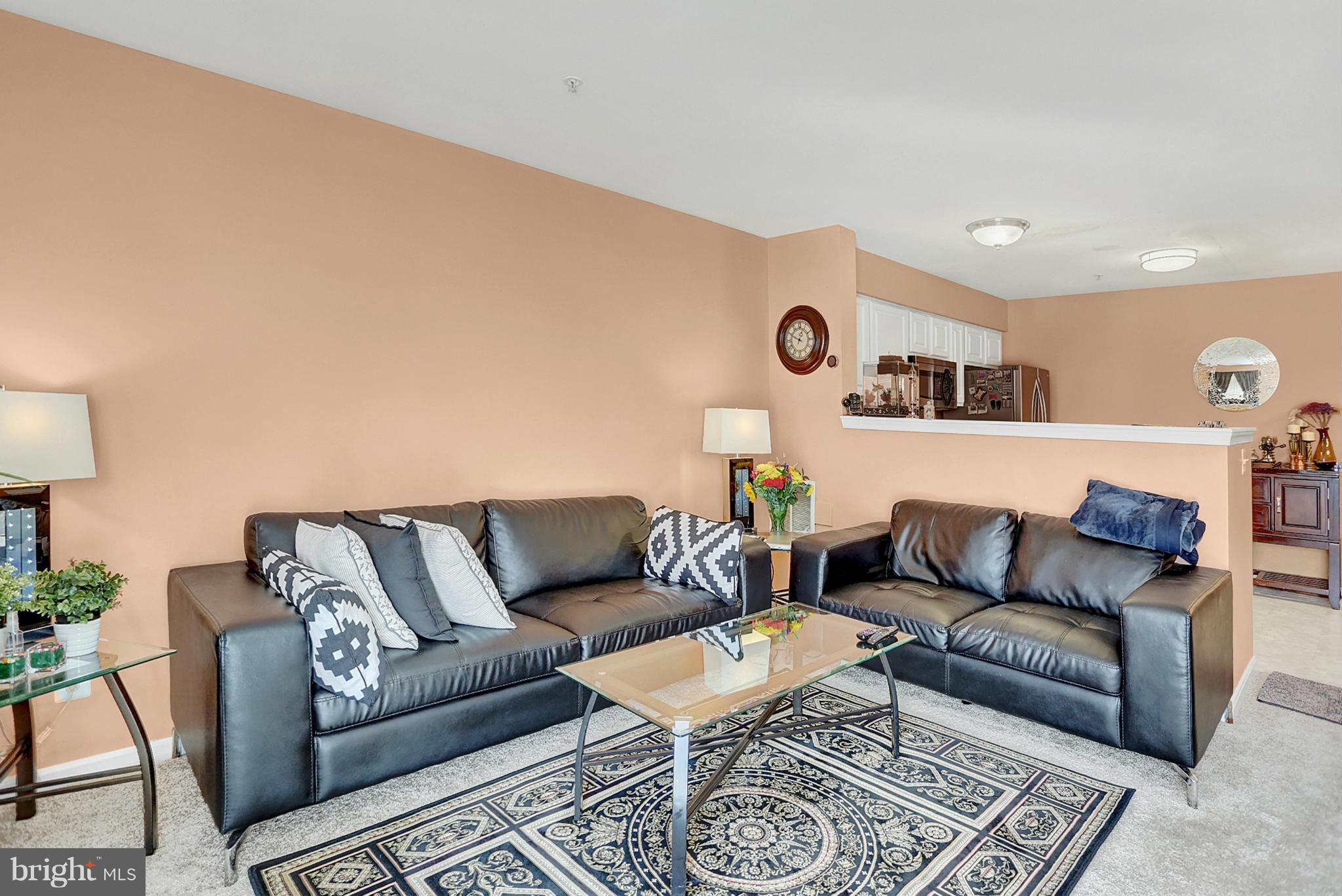 CLOVERLEAF COMMONS - Residential