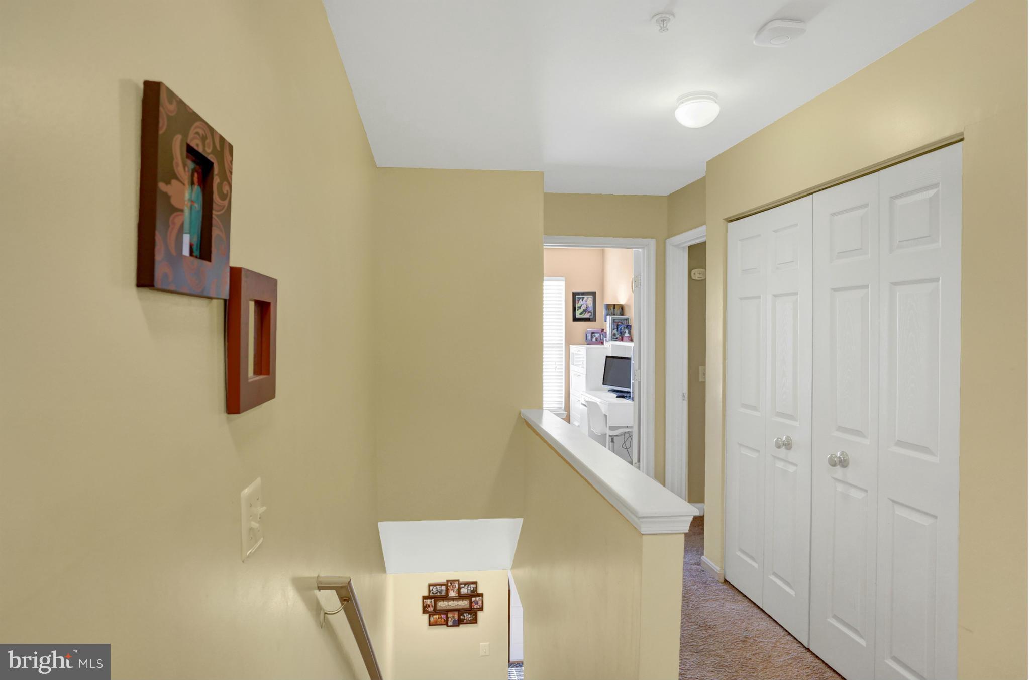 CLOVERLEAF COMMONS - Residential