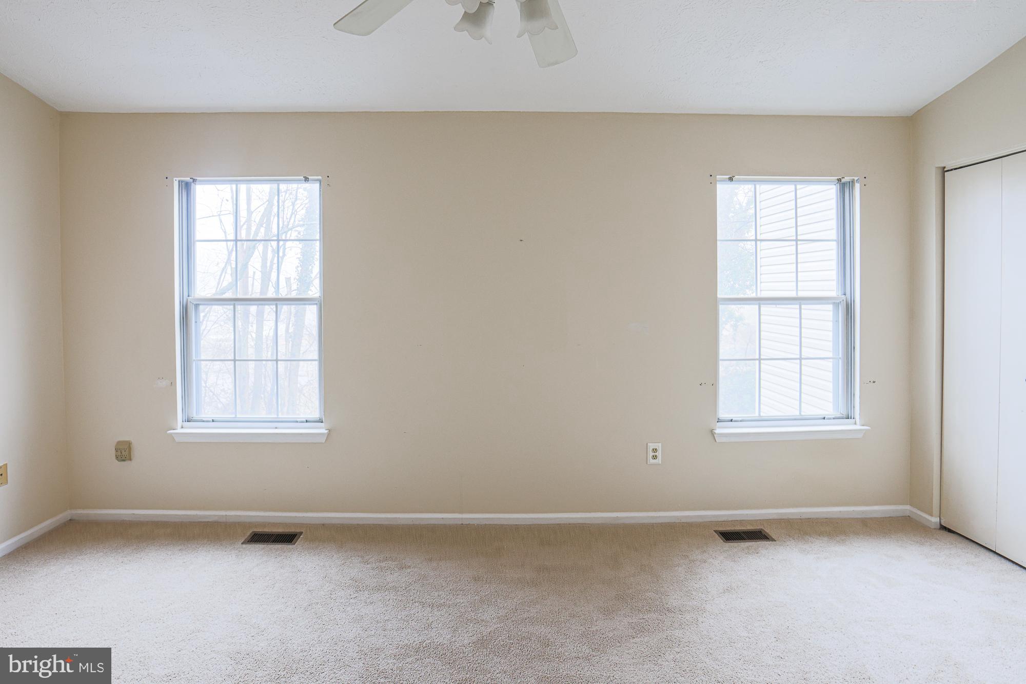 WHITE OAK - Residential