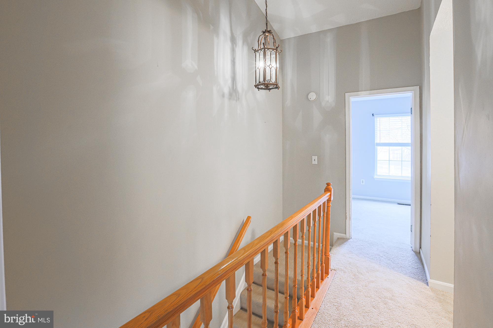 WHITE OAK - Residential