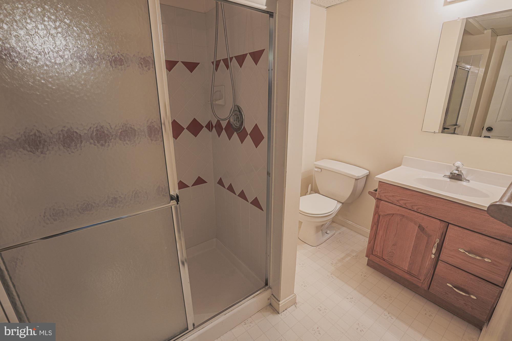 WHITE OAK - Residential