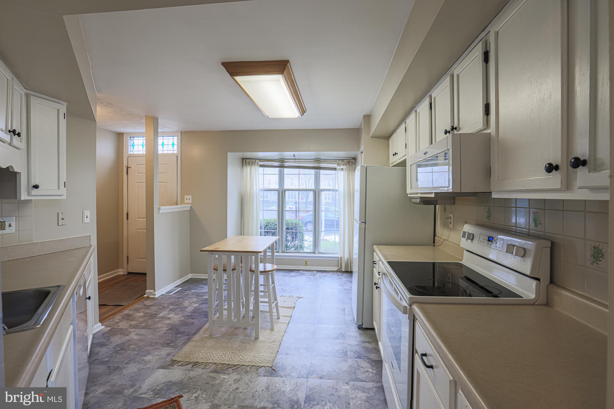 WHITE OAK - Residential