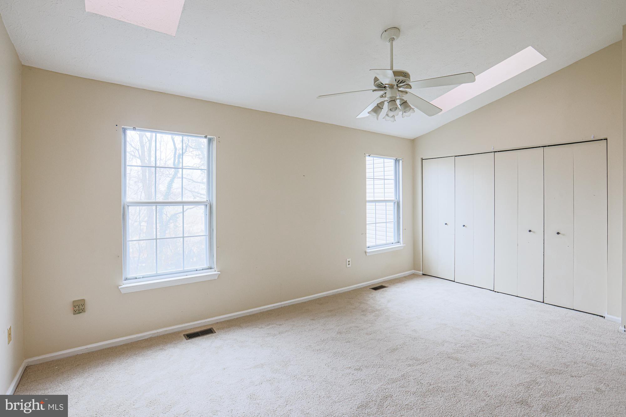 WHITE OAK - Residential