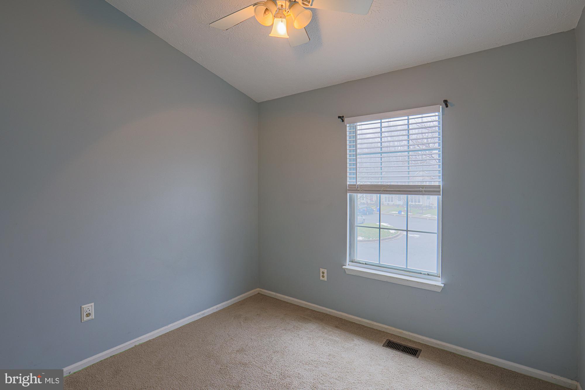 WHITE OAK - Residential